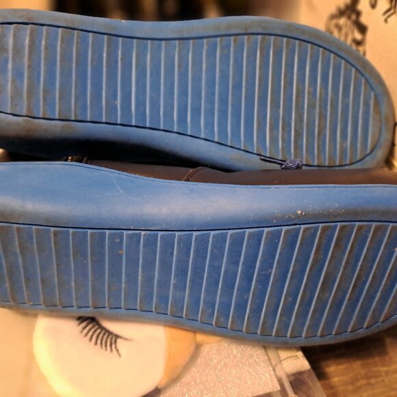 BOOTS SIZE 9 - Picture 3 of 3